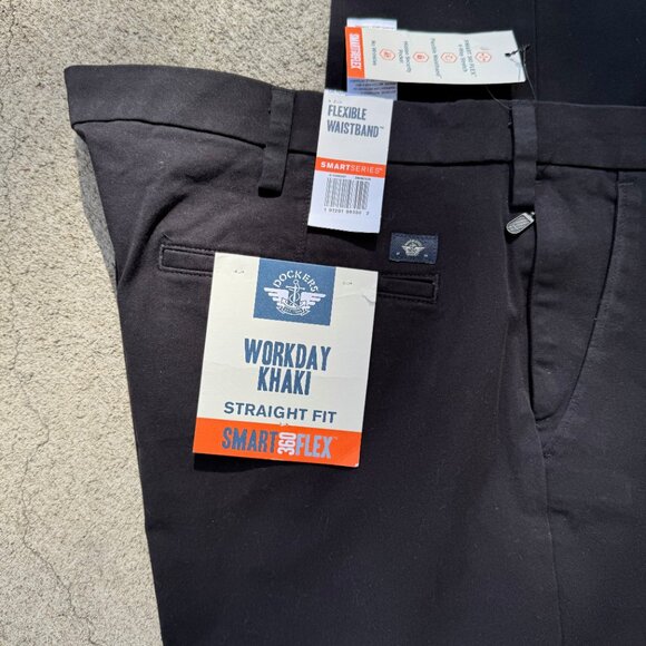 NWT Dockers Workday Khakis Straight Fit 40/30 BLACK - Picture 2 of 4